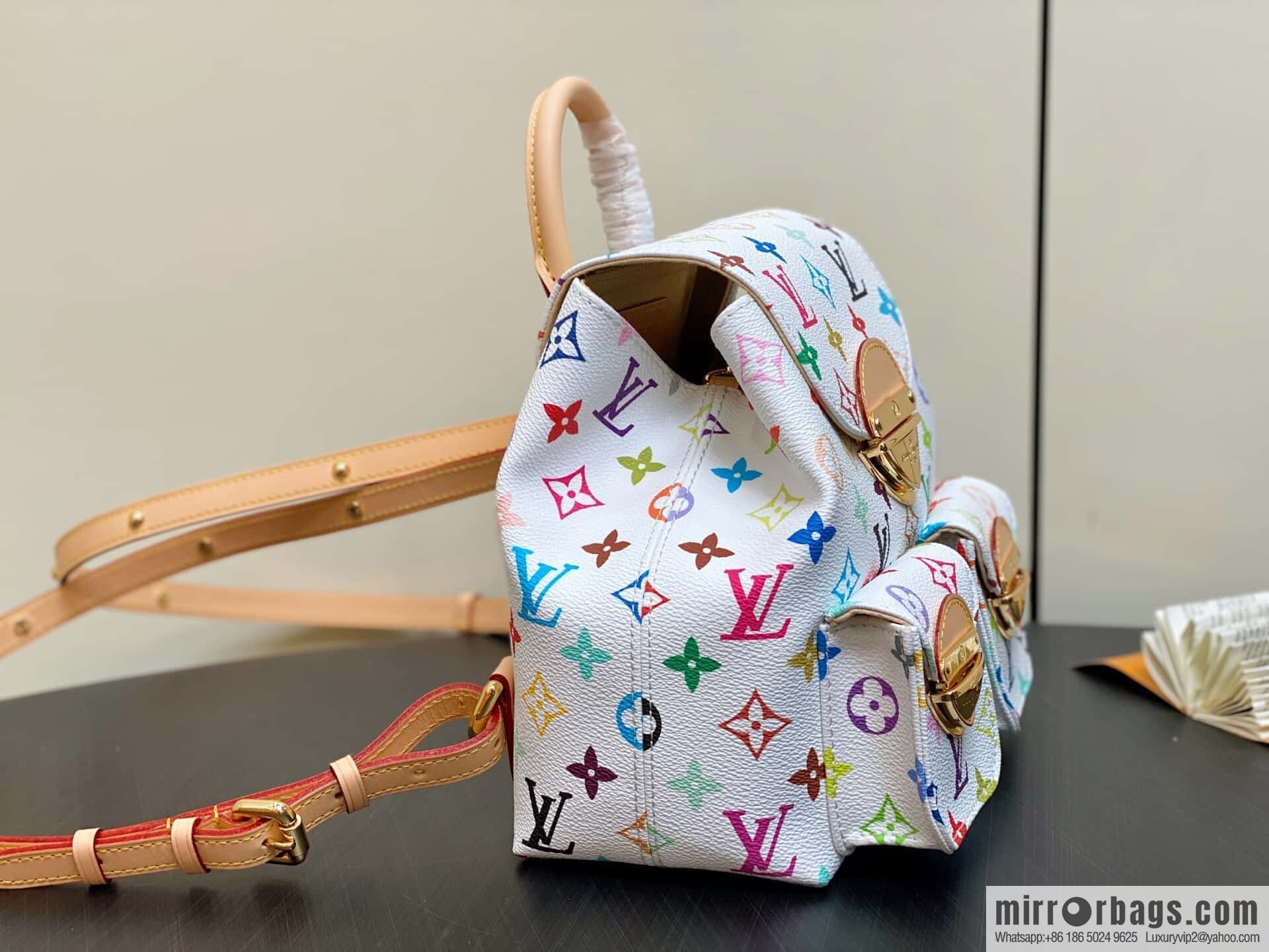 [Original order boutique] M13081 white color backpack series Venice backpack (three colors - Takashi Murakami)