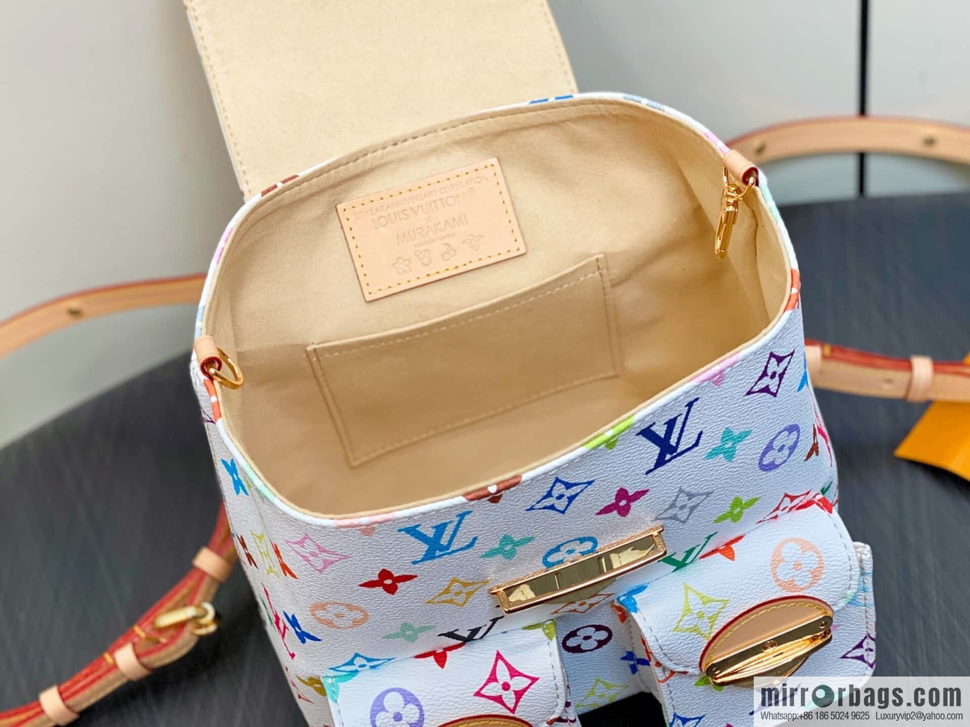 [Original order boutique] M13081 white color backpack series Venice backpack (three colors - Takashi Murakami)