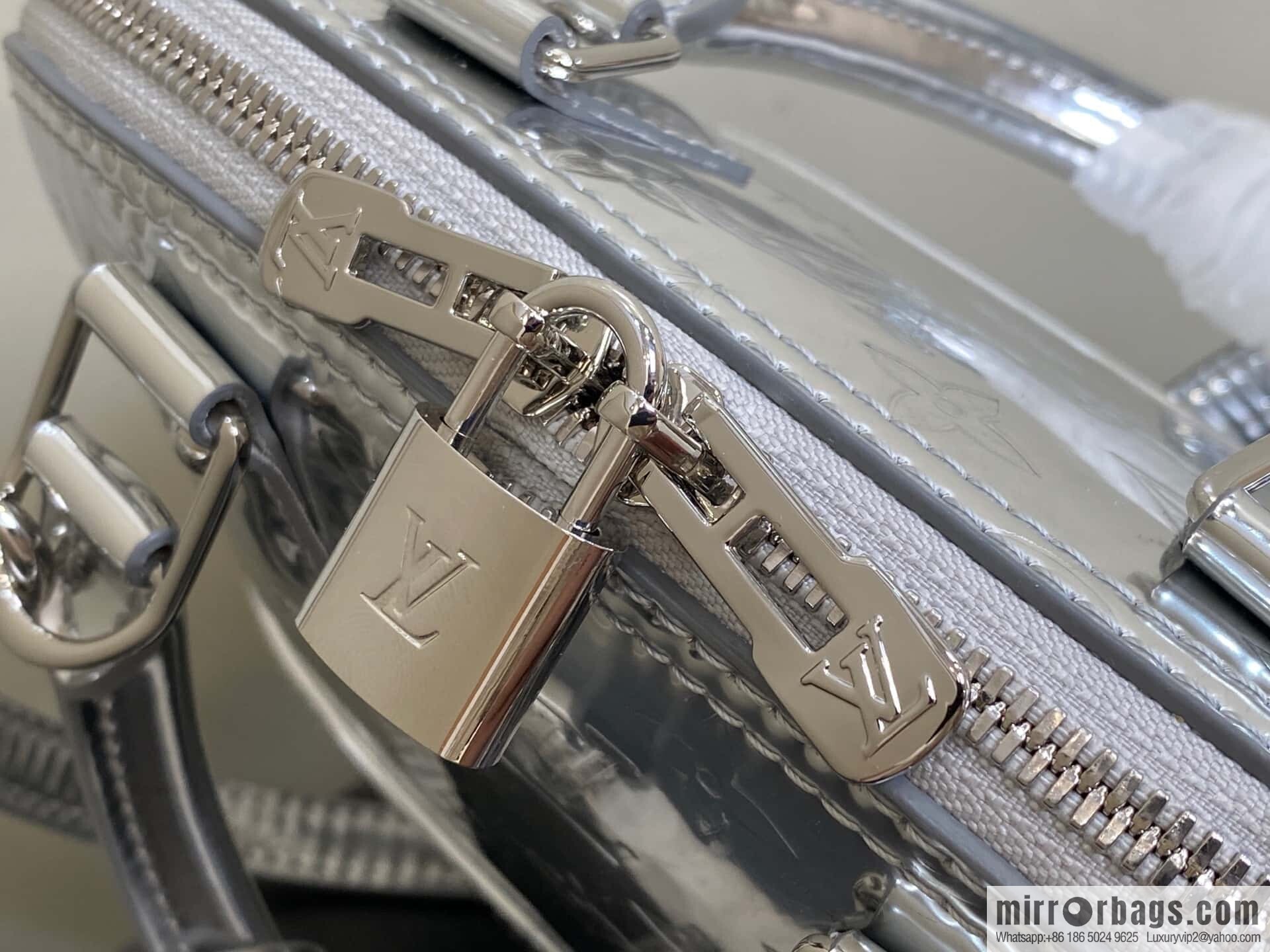 [Original order boutique] M40302 silver patent leather M40302 water ripple shell bag series ALMA BB handbag