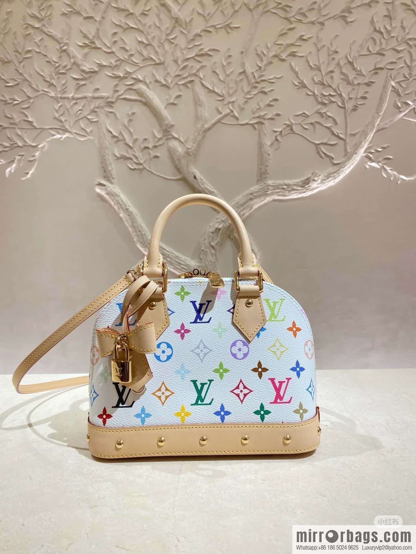 [Original order boutique] M53152 white color, presbyopia shell bag small alma bb handbag (Sancai - Murakami Takashi)