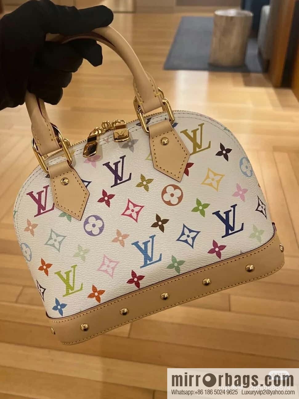 [Original order boutique] M53152 white color, presbyopia shell bag small alma bb handbag (Sancai - Murakami Takashi)