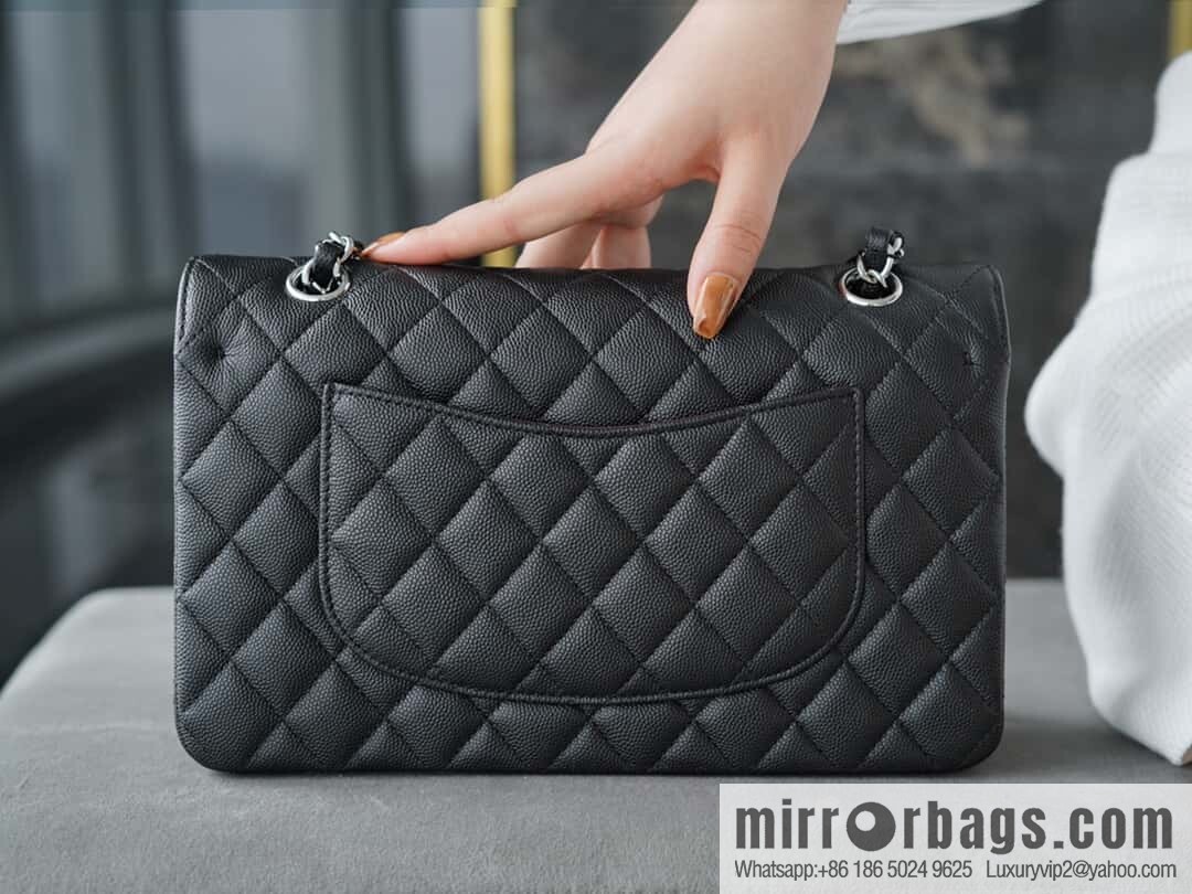 ℂ𝔽 𝗖𝗹𝗮𝘀𝘀𝗶𝗰 𝗙𝗹𝗮𝗽 | Original Caviar 🐂 Medium, Black Silver 🖤 A01112