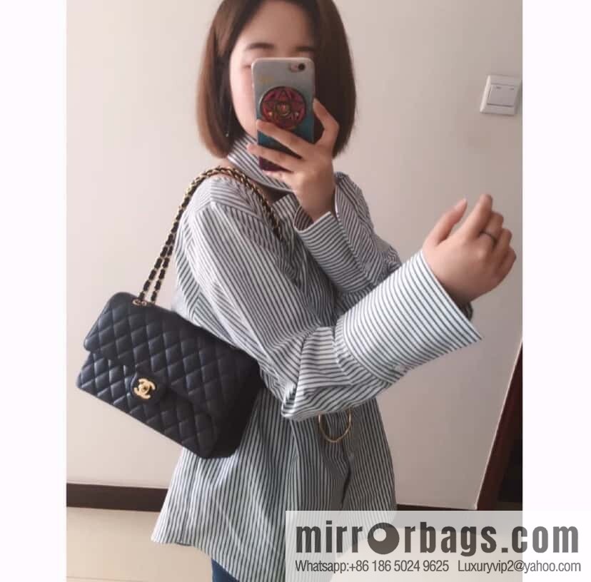 ℂ𝔽 𝗖𝗹𝗮𝘀𝘀𝗶𝗰 𝗙𝗹𝗮𝗽 | original caviar 🐂 medium, black gold 🖤 A01112