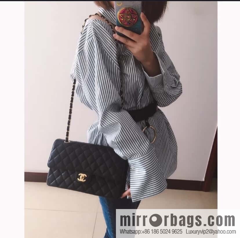 ℂ𝔽 𝗖𝗹𝗮𝘀𝘀𝗶𝗰 𝗙𝗹𝗮𝗽 | original caviar 🐂 medium, black gold 🖤 A01112