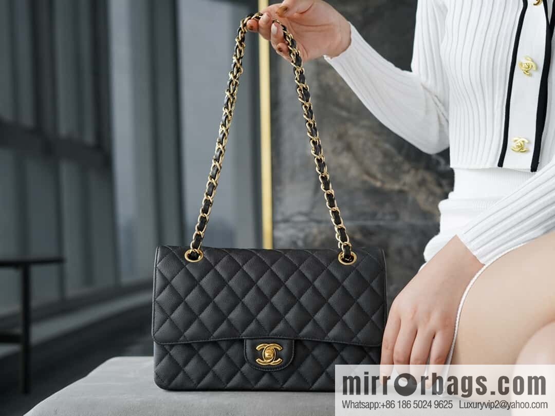 ℂ𝔽 𝗖𝗹𝗮𝘀𝘀𝗶𝗰 𝗙𝗹𝗮𝗽 | original caviar 🐂 medium, black gold 🖤 A01112