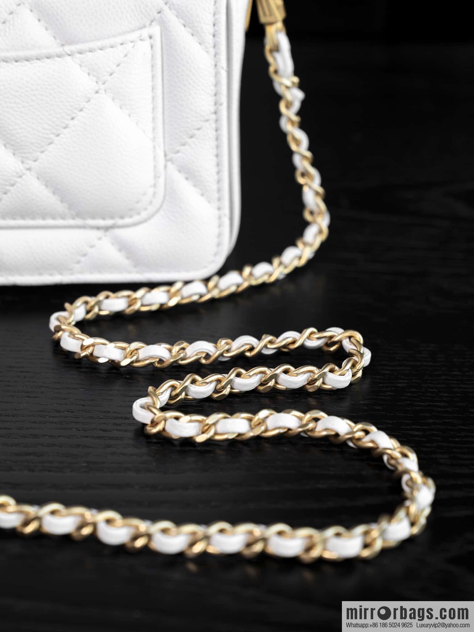 ๐๐ก๐๐ง๐๐ฅ ๐ฎ๐ฐ๐ CF Handle Cover Bag, White Mini ๐ก AS5164