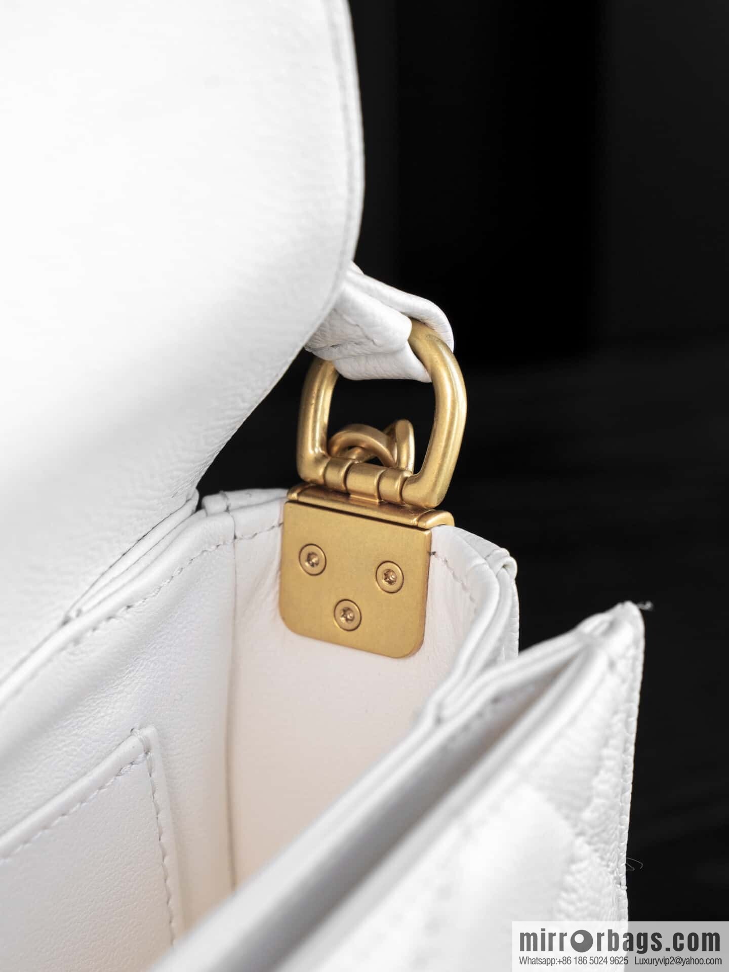 ๐๐ก๐๐ง๐๐ฅ ๐ฎ๐ฐ๐ CF Handle Cover Bag, White Mini ๐ก AS5164