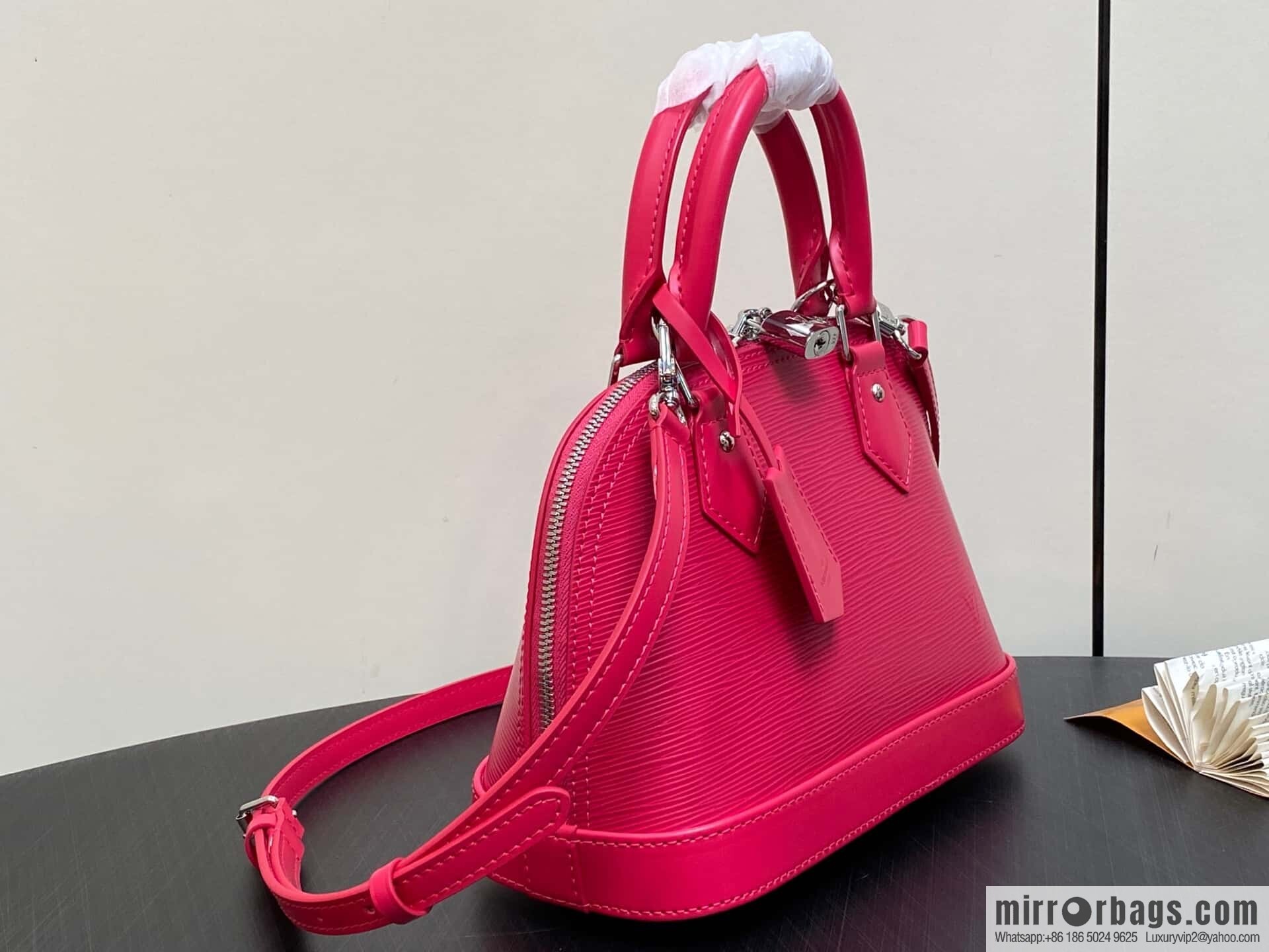 [Original order boutique] M11382 rose red, water ripple shell bag Sac Alma BB handbag