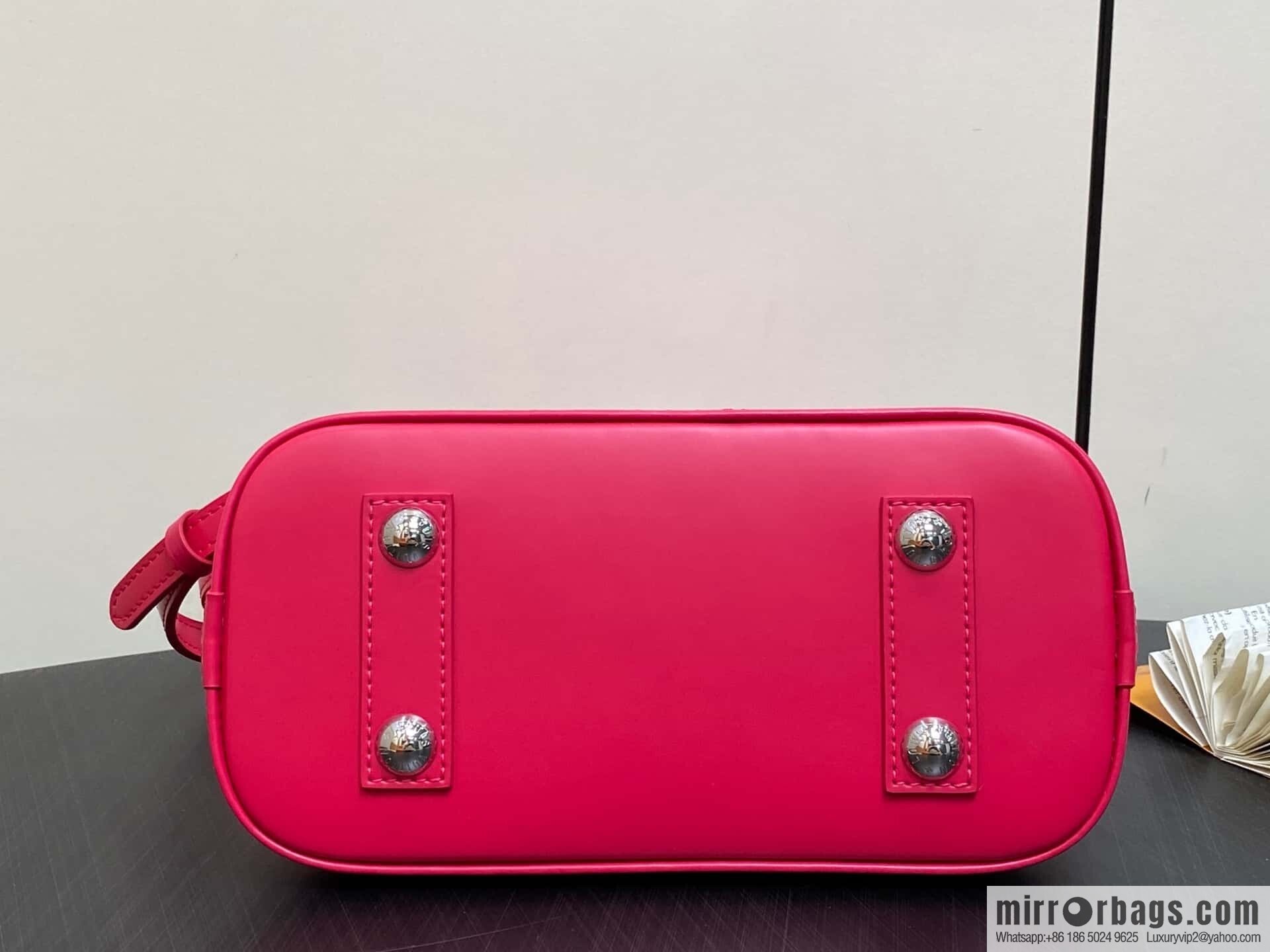 [Original order boutique] M11382 rose red, water ripple shell bag Sac Alma BB handbag