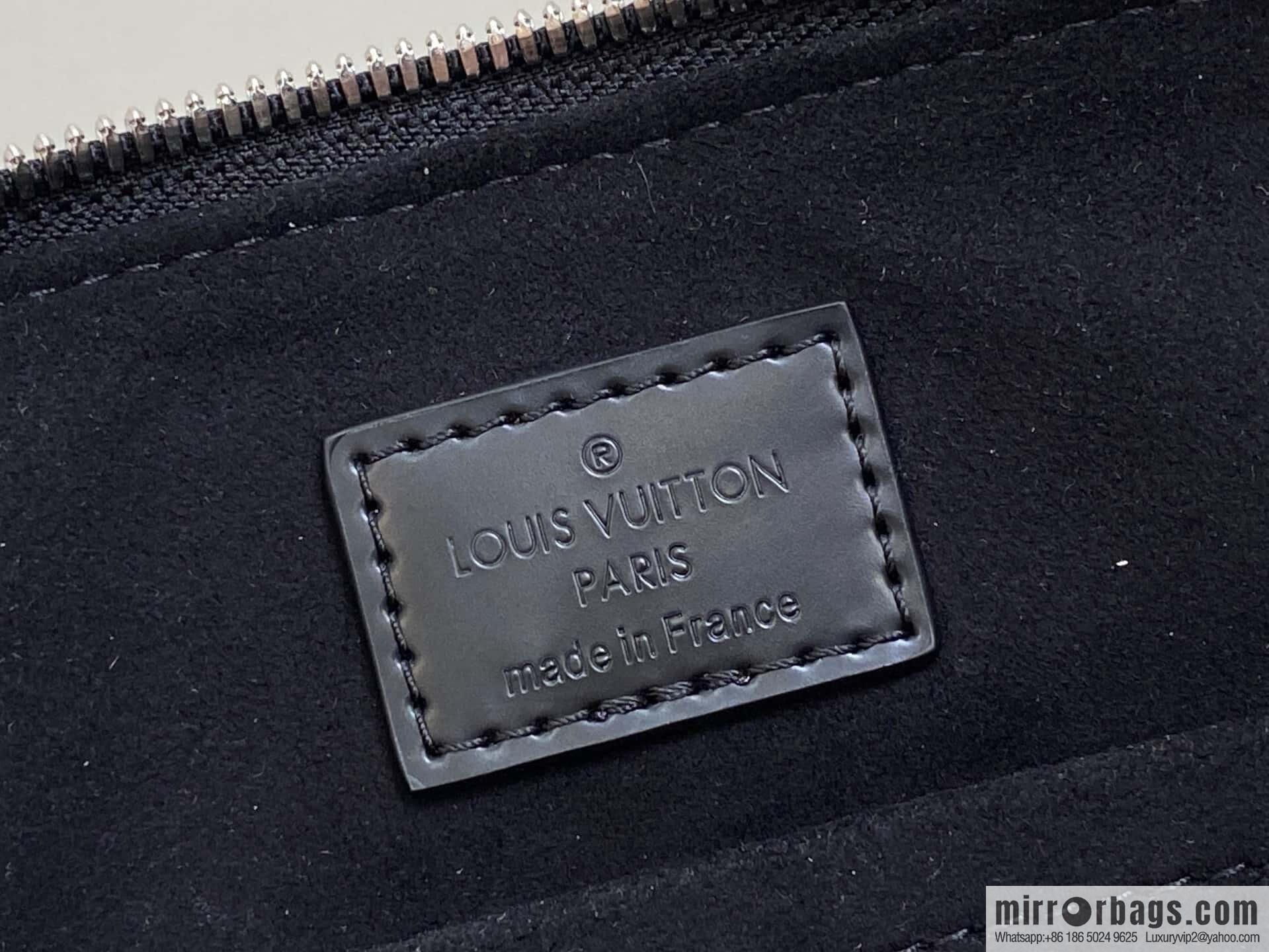 [Original order boutique] M24645 black, water ripple shell bag Sac Alma BB handbag