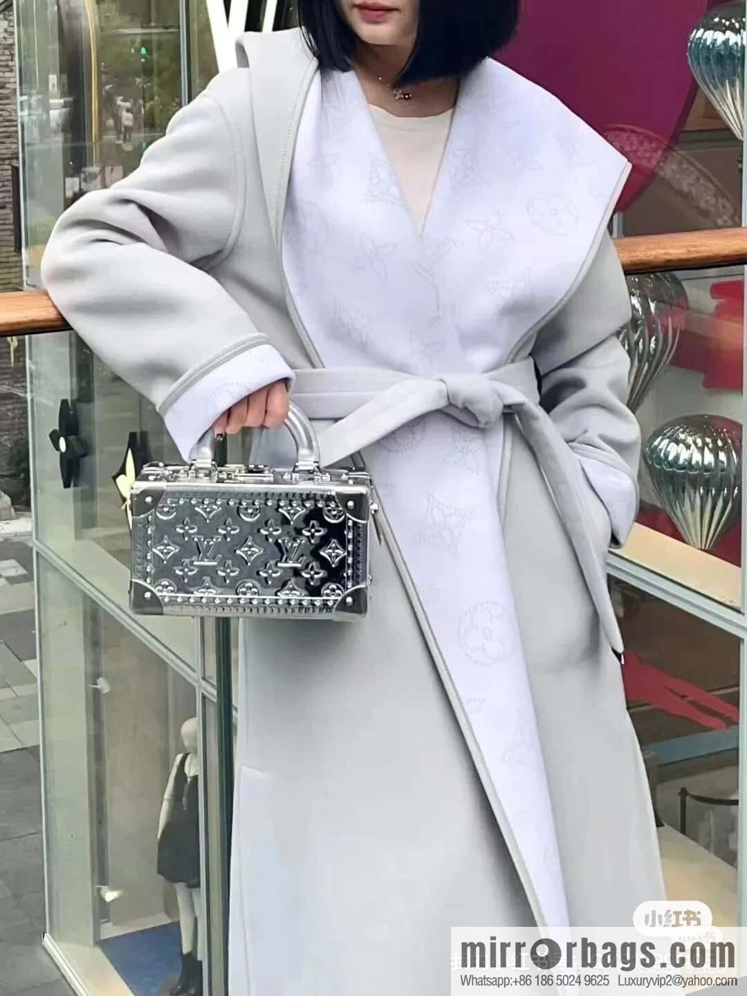 [Original order boutique] M45673 silver patent leather, box bag box series Coffret Trésor 20 hard case, in the 2021 spring and summer series