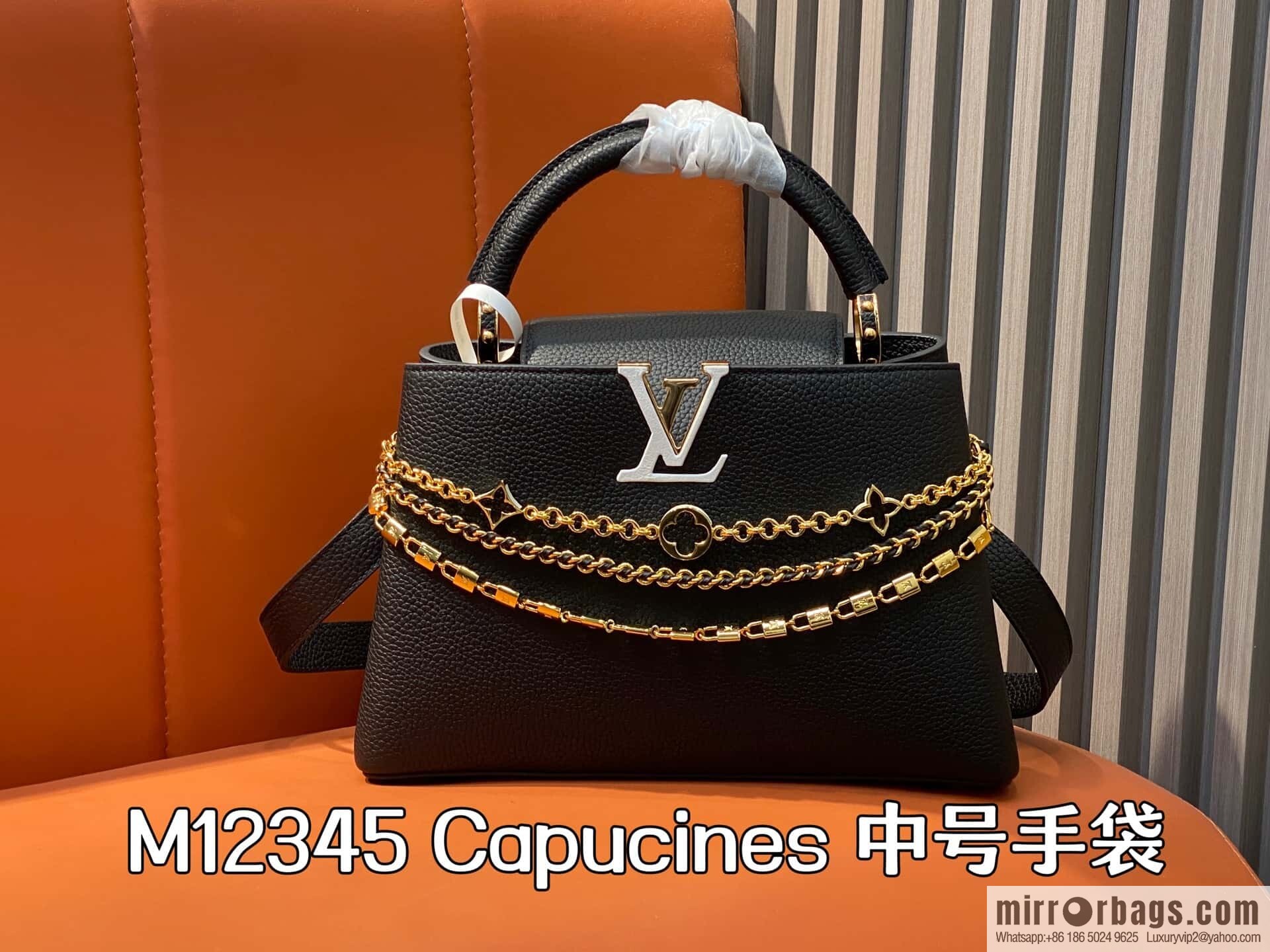[Original order boutique] M12345 black full leather cap that English Capucines medium handbag