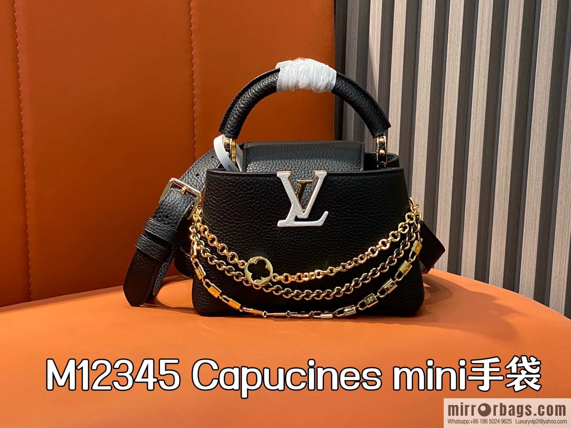 [Original order boutique] M12345 black full leather cap that English model, this Capucines mini handbag