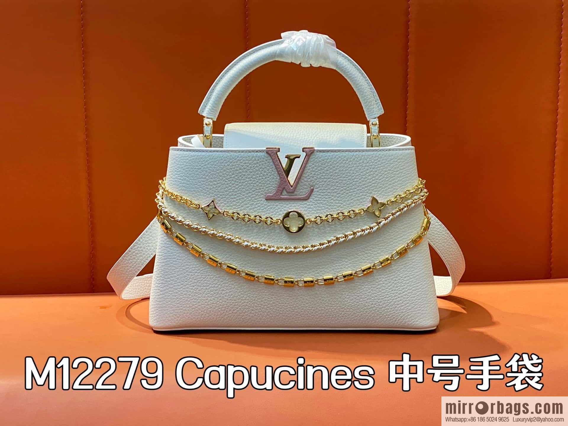 [Original order boutique] M12279 white, full leather cap that English Capucines medium handbag