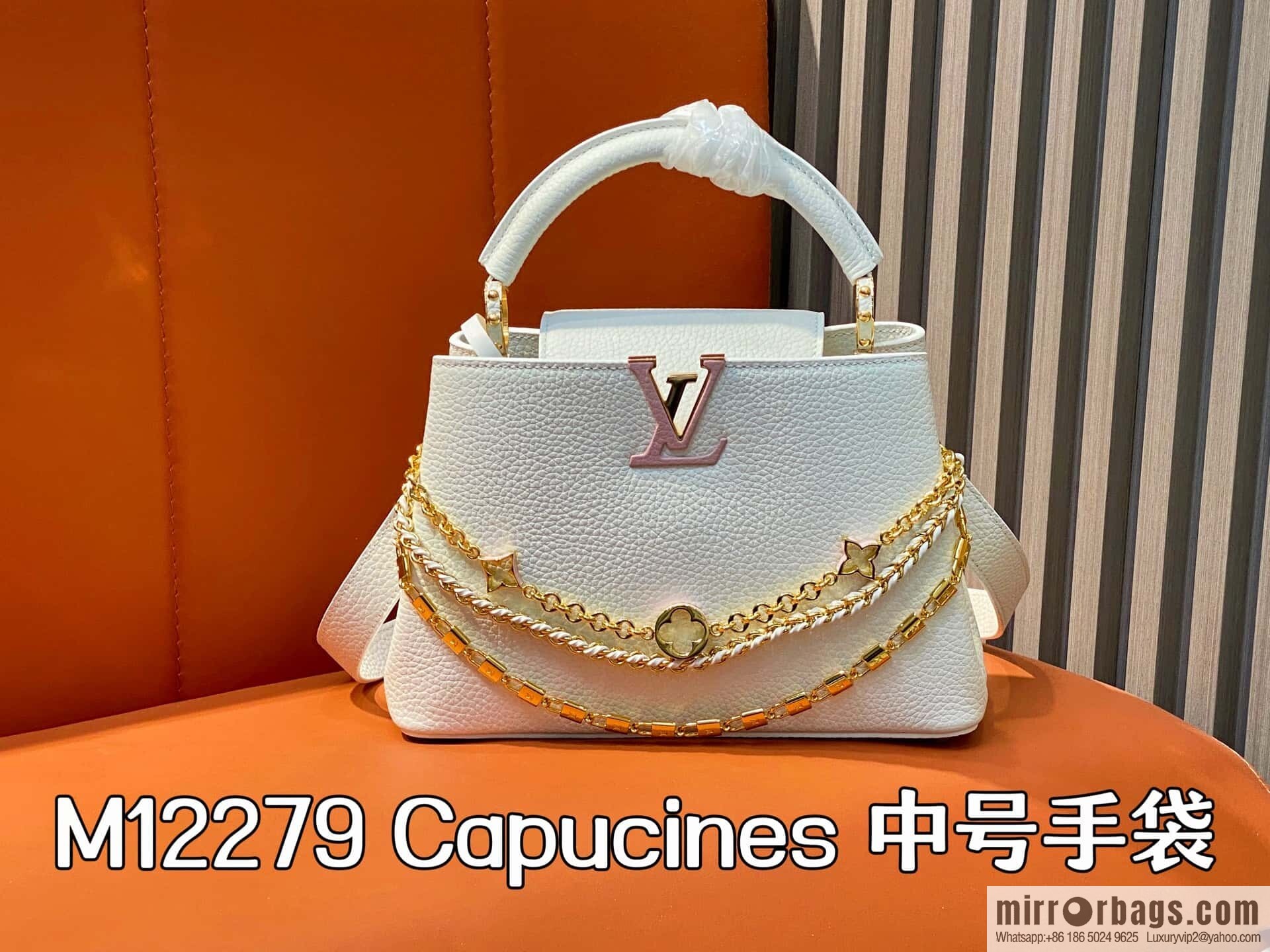 [Original order boutique] M12279 white, full leather cap that English Capucines BB handbag