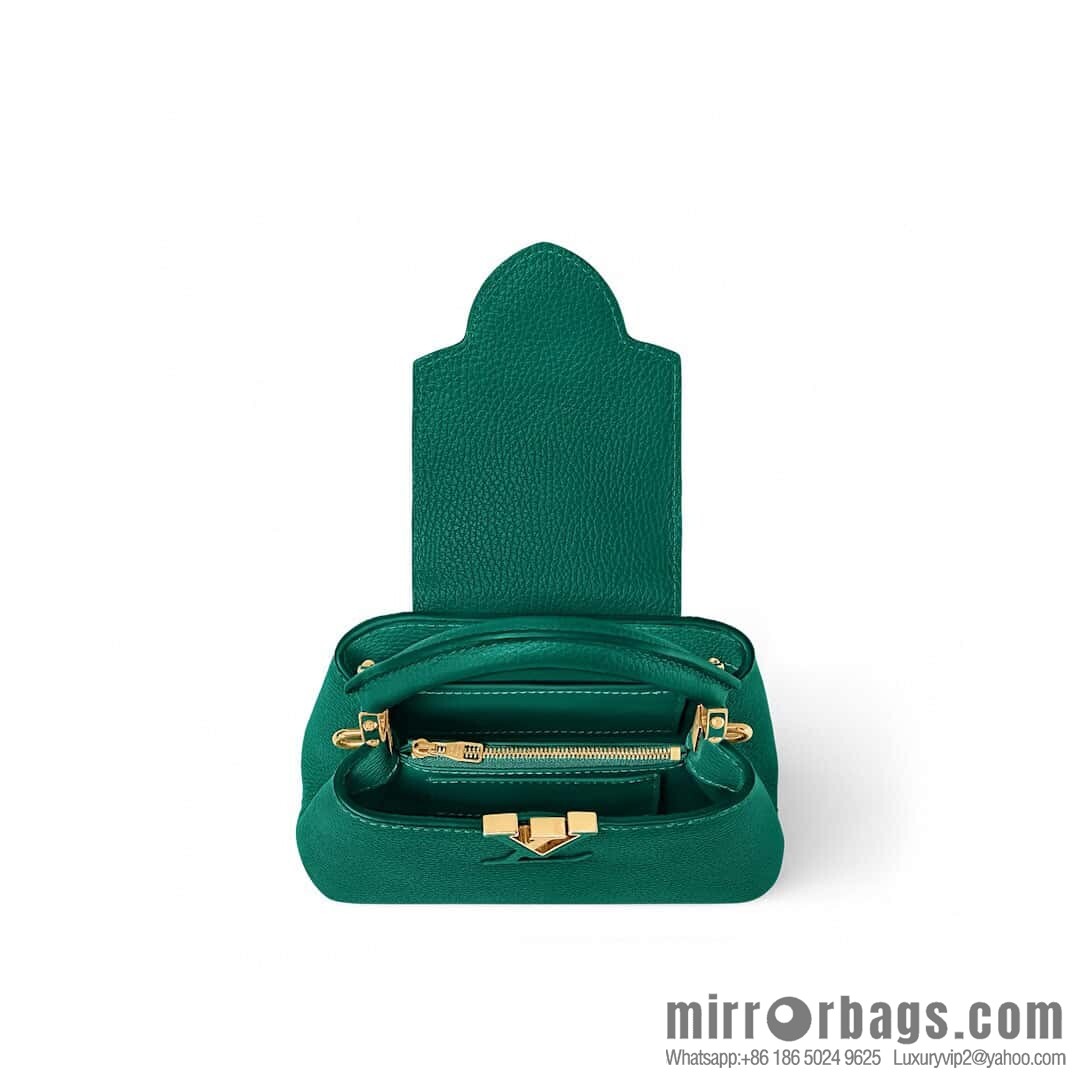 [Original order boutique] M11906 green, full leather cap, English style, this Capucines medium handbag.