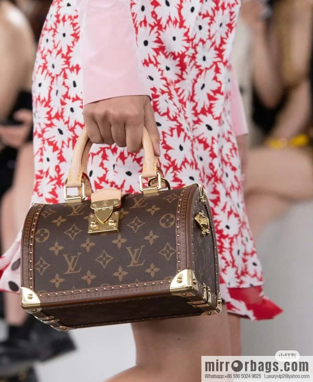 [Original order boutique] M11154 presbyopia, box hard box, this Iconic Speedy 20 handbag.
