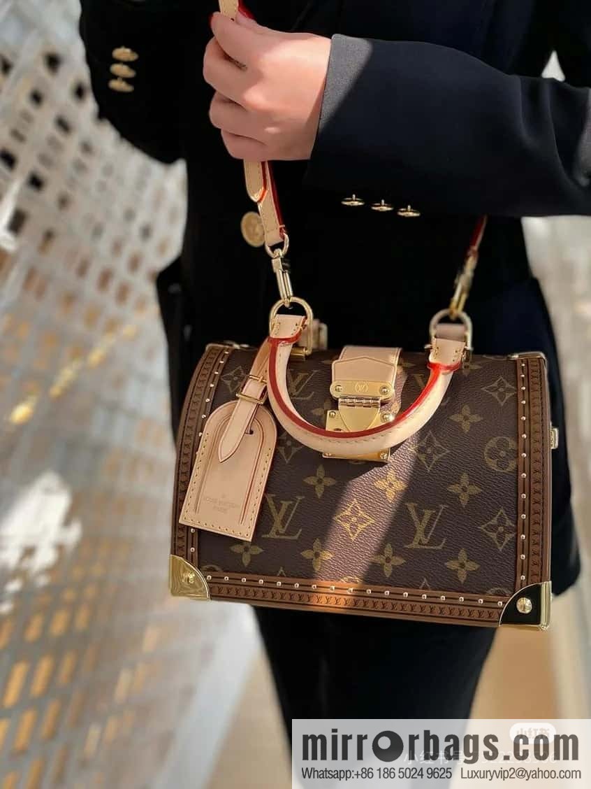 [Original order boutique] M11154 presbyopia, box hard box, this Iconic Speedy 20 handbag.