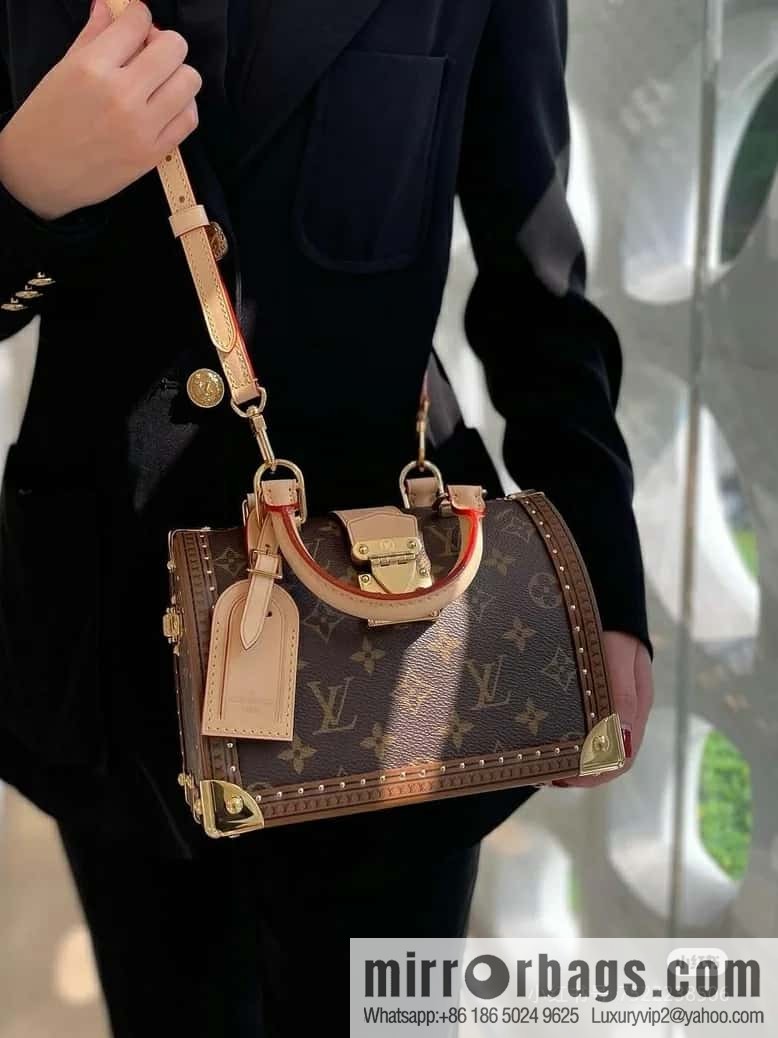 [Original order boutique] M11154 presbyopia, box hard box, this Iconic Speedy 20 handbag.