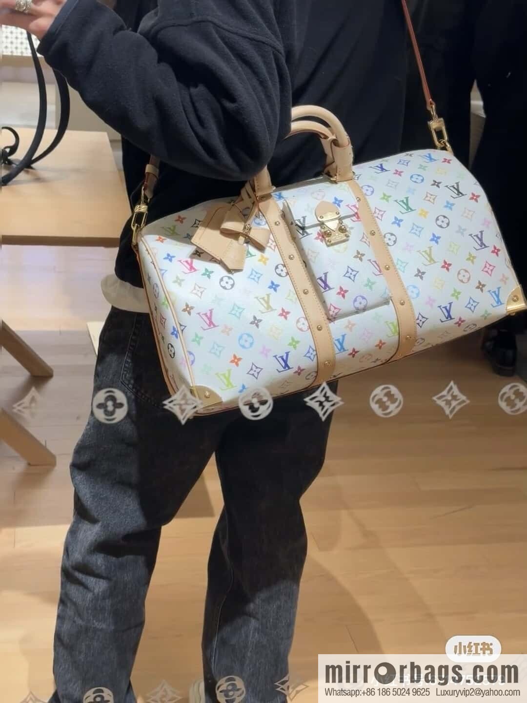 [Original order boutique] M13742 white color, travel bag, the new LV x TM KEEPALL BANDOULIZRE 45 travel bag of the season