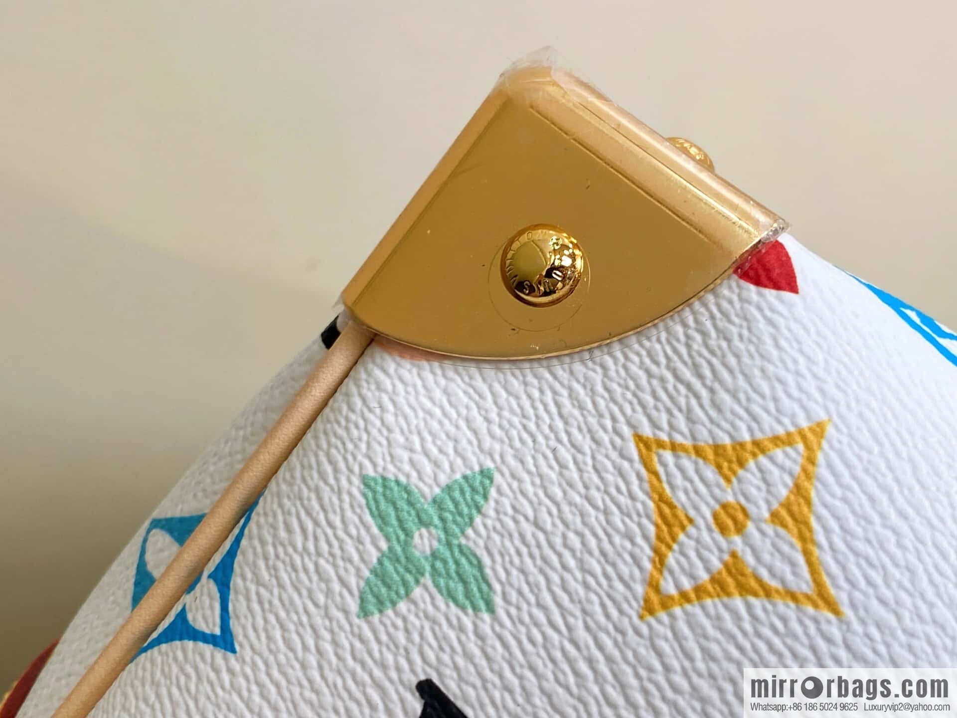 [Original order boutique] M13742 white color, travel bag, the new LV x TM KEEPALL BANDOULIZRE 45 travel bag of the season