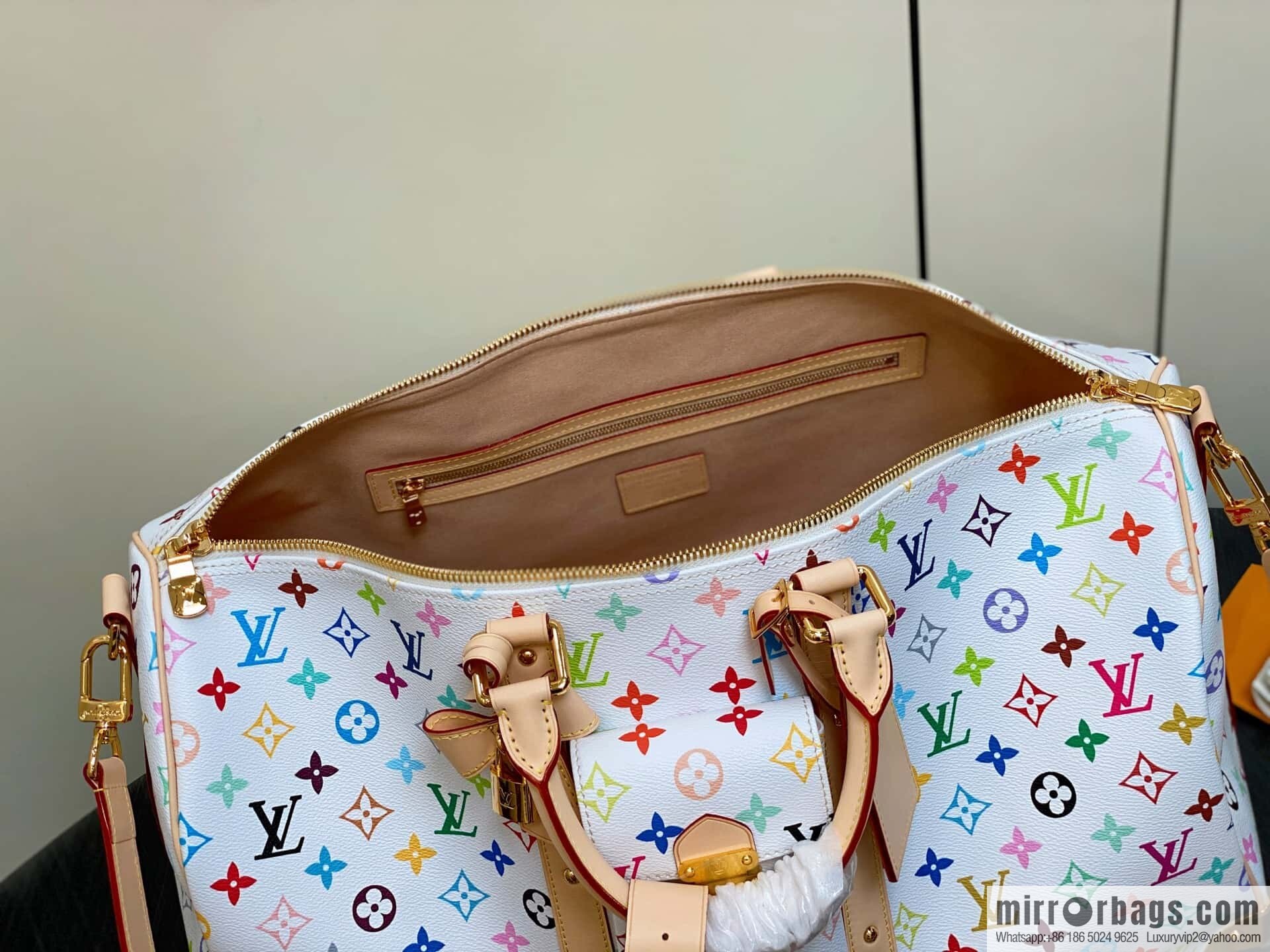[Original order boutique] M13742 white color, travel bag, the new LV x TM KEEPALL BANDOULIZRE 45 travel bag of the season