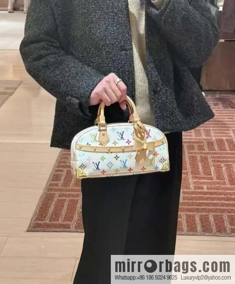 [Original order boutique] M13084 white color, bowling LV X TM HANDBAG EAST WEST handbag