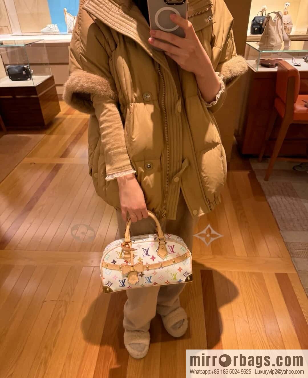[Original order boutique] M13084 white color, bowling LV X TM HANDBAG EAST WEST handbag