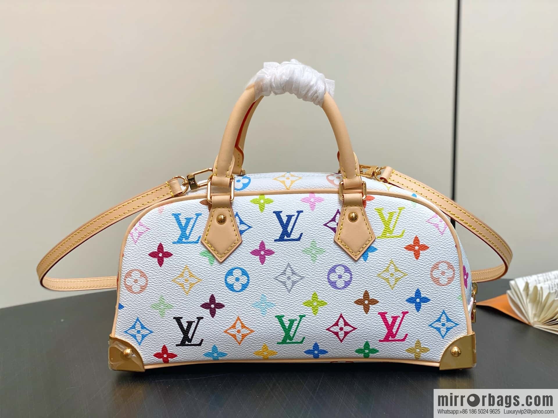 [Original order boutique] M13084 white color, bowling LV X TM HANDBAG EAST WEST handbag