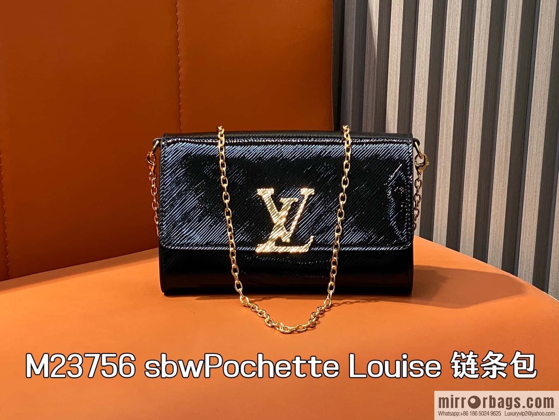 [Original order boutique] M23756 black water ripple, chain bag sbwPochette Louise chain bag (mirror patent leather)