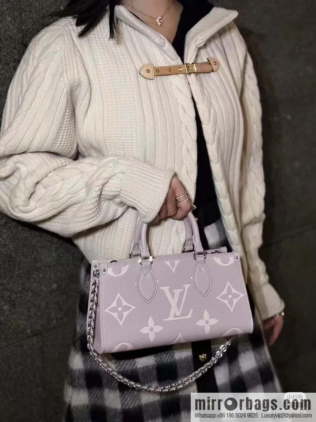[Original single boutique] M14213 mashed taro purple, full leather chain square bag series ONTHEGO EAST WEST handbag