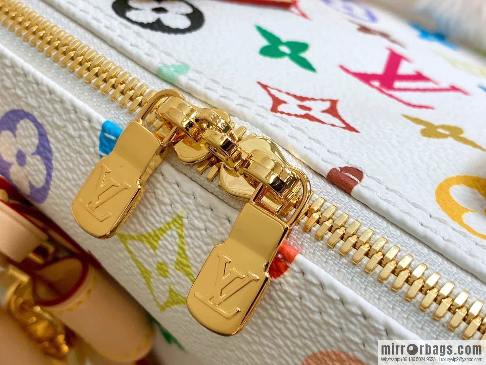 [Original order boutique] M13085 white color speedy pillow bag, this Speedy Bandoulière 25 handbag