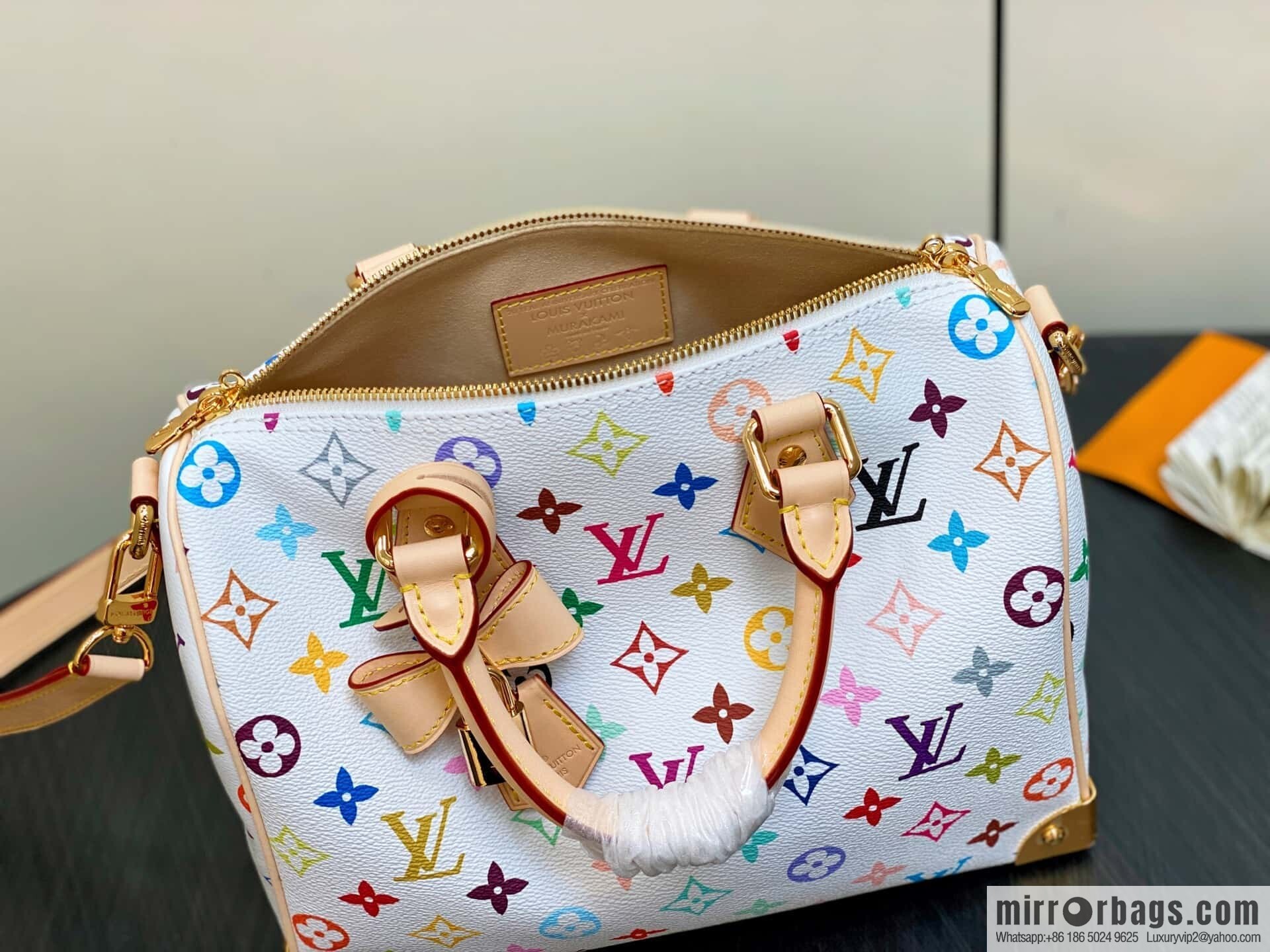 [Original order boutique] M13085 white color speedy pillow bag, this Speedy Bandoulière 25 handbag