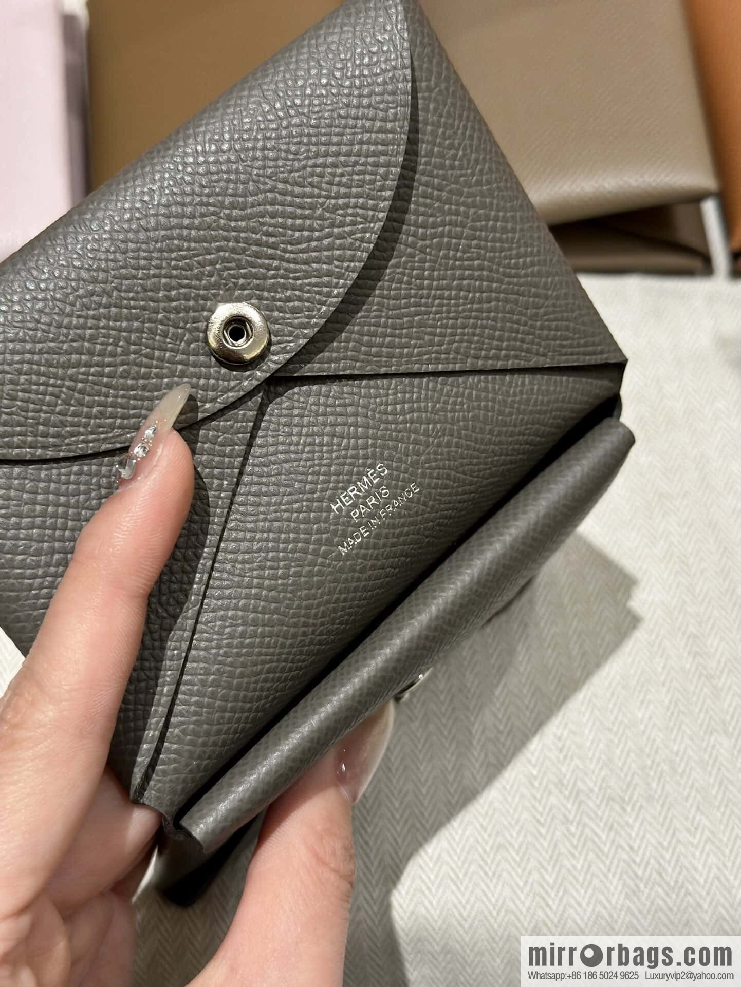 Calvi card bag H083674CKI2 change bag, tin ash.