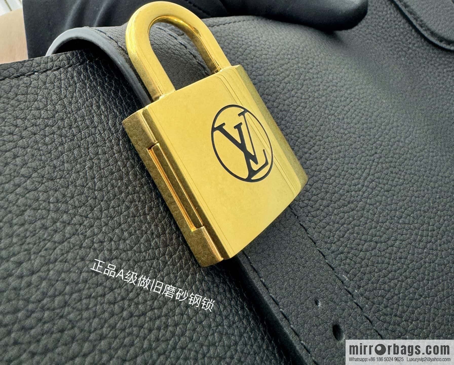 LV M25341 Low Key Cabas MM
