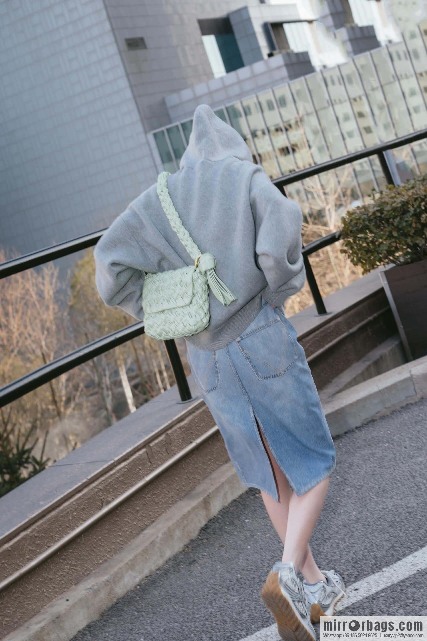 BV Kalimero Citta Handbag 785797 Fresh Mint Green
