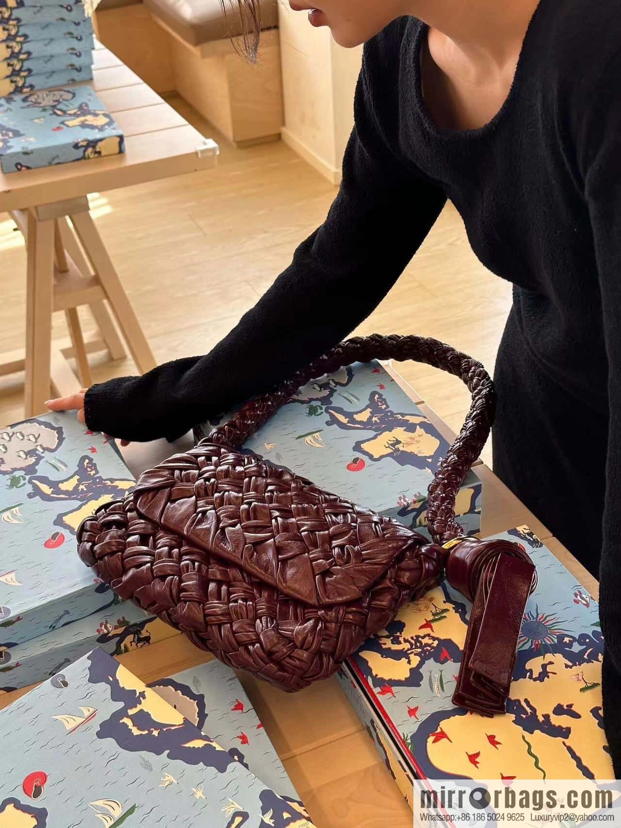 BV Kalimero Citta Handbag 785797 Barolo Burgundy