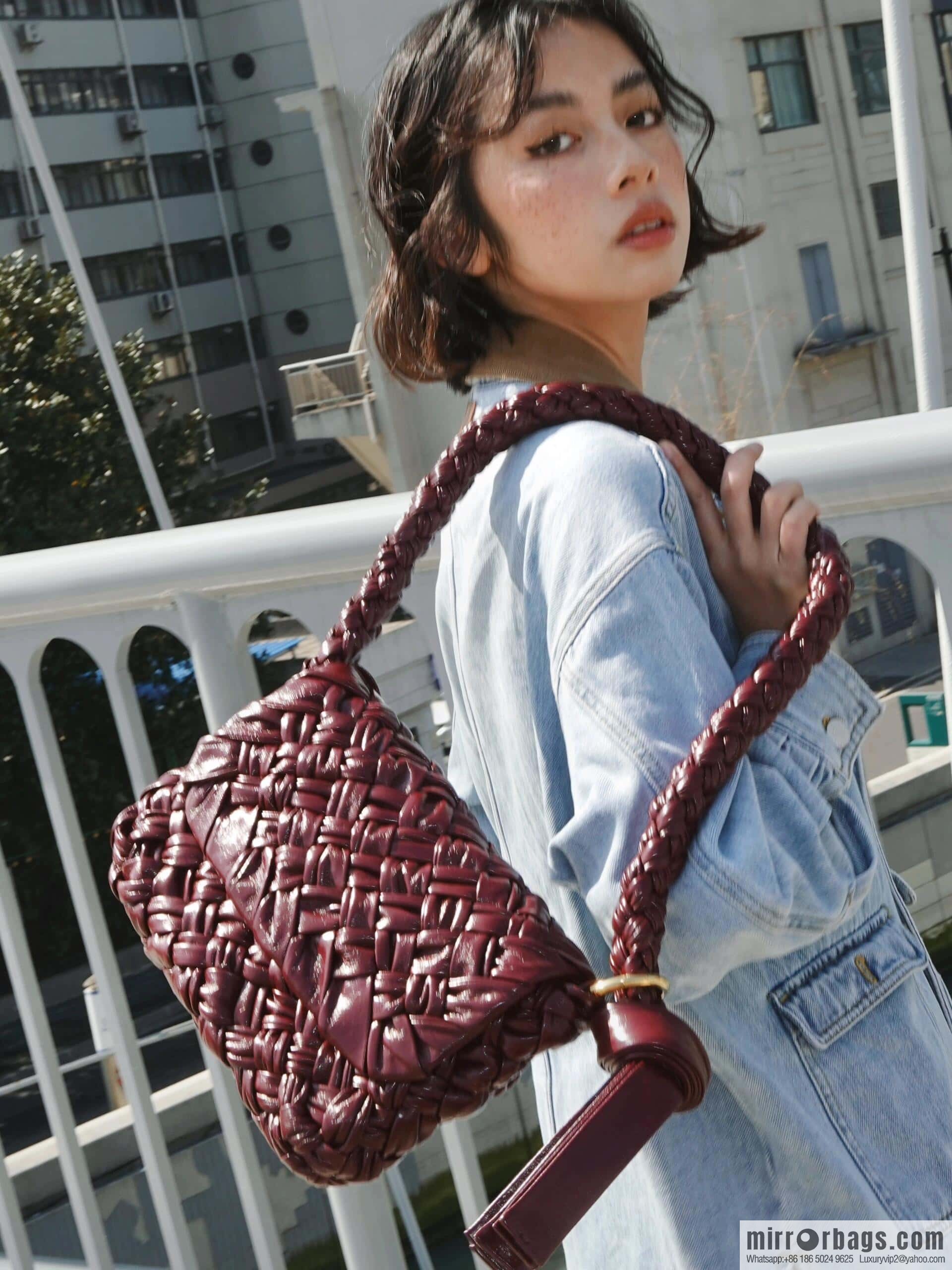 BV Kalimero Citta Handbag 785797 Barolo Burgundy