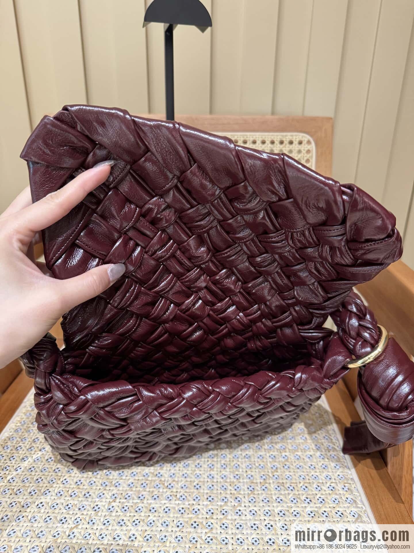 BV Kalimero Citta Handbag 785797 Barolo Burgundy