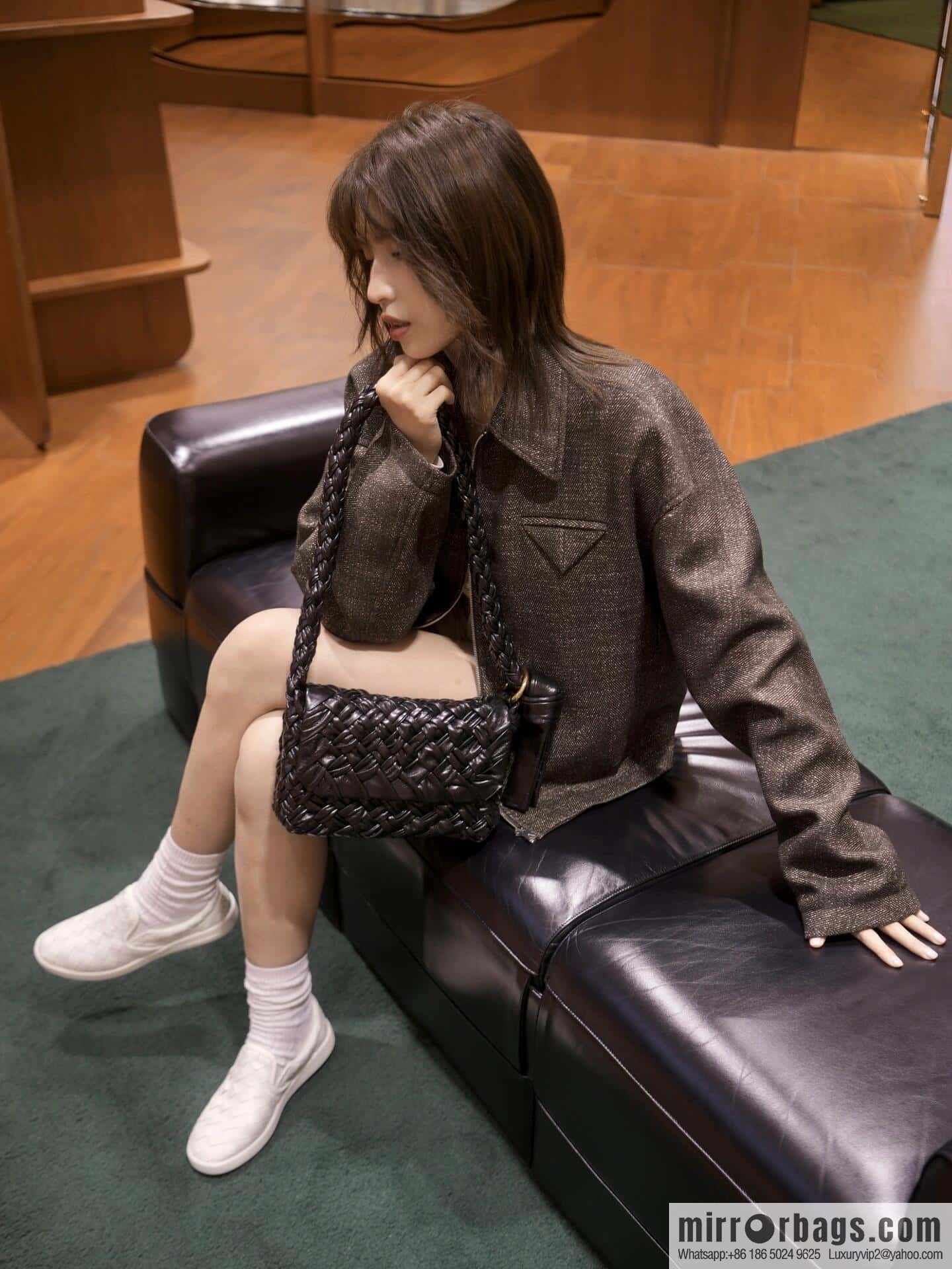BV Kalimero Citta Handbag 785797 Chocolate Brown