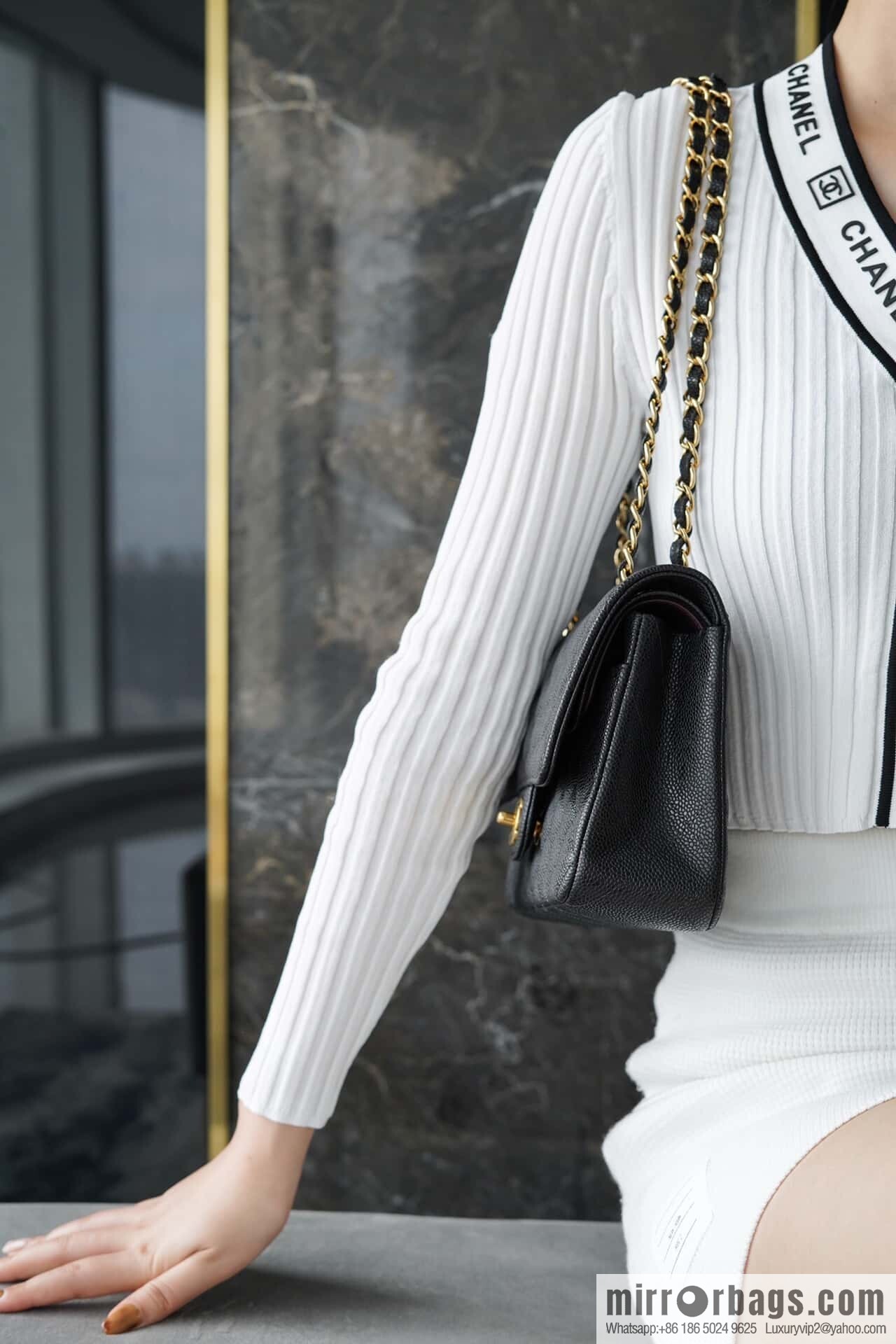 Classic Flap, black gold, large ball pattern 〰️ A01112