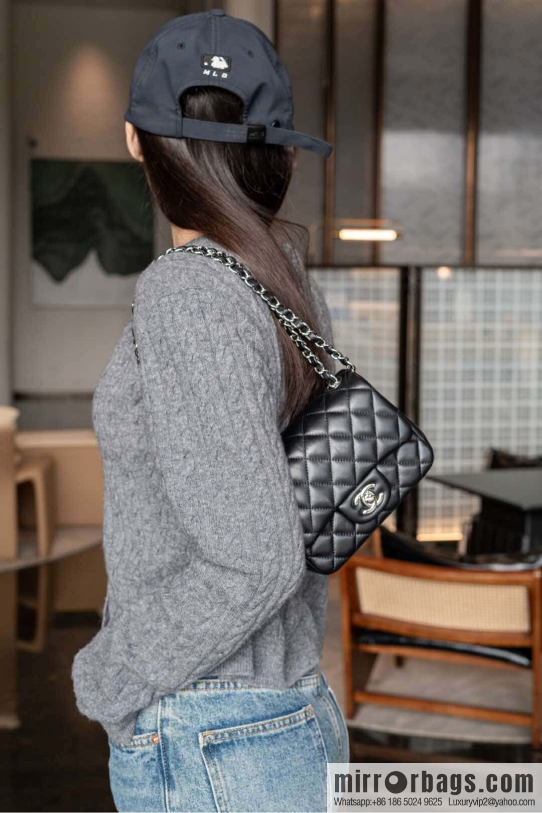 Classic Flap, Black Sheep Silver, Fatty 🔆 A01115