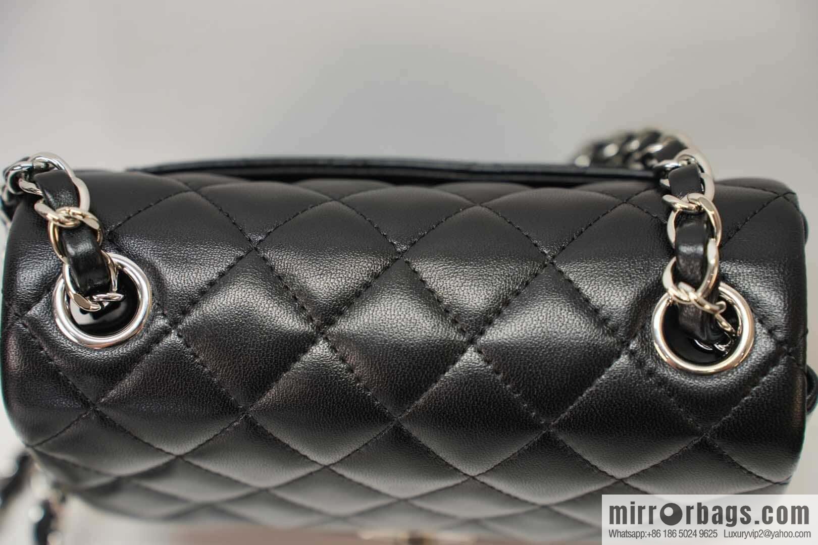 Classic Flap, Black Sheep Silver, Fatty 🔆 A01115