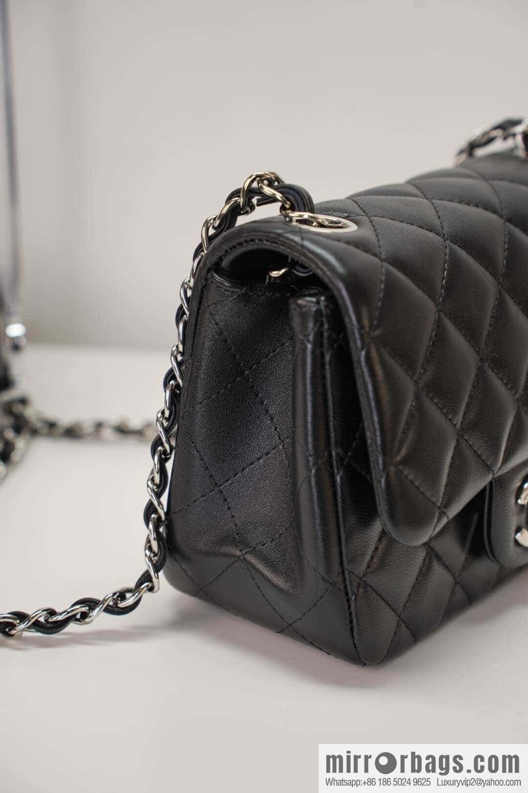 Classic Flap, Black Sheep Silver, Fatty 🔆 A01115