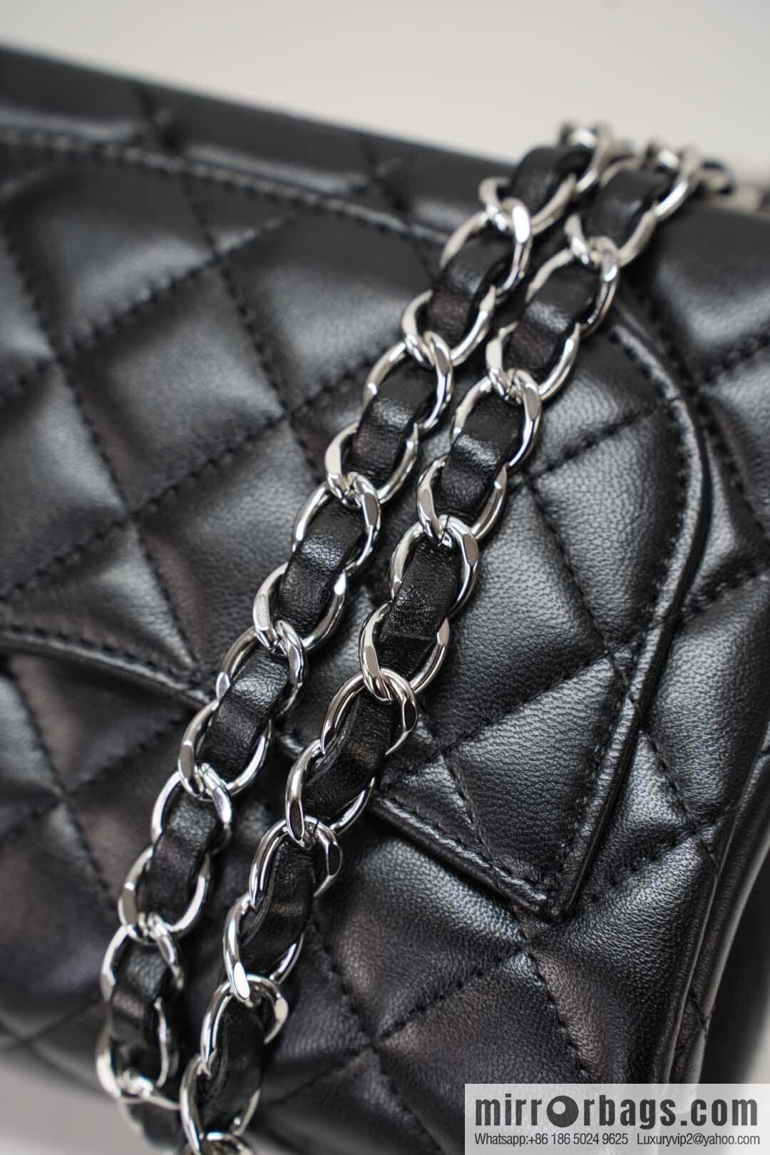 Classic Flap, Black Sheep Silver, Fatty 🔆 A01115