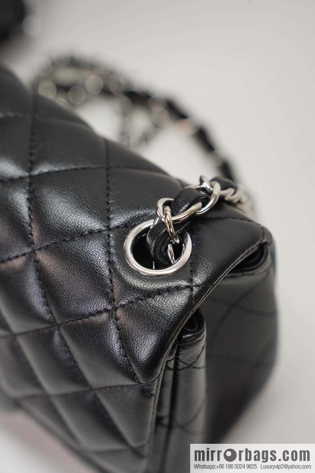 Classic Flap, Black Sheep Silver, Fatty 🔆 A01115