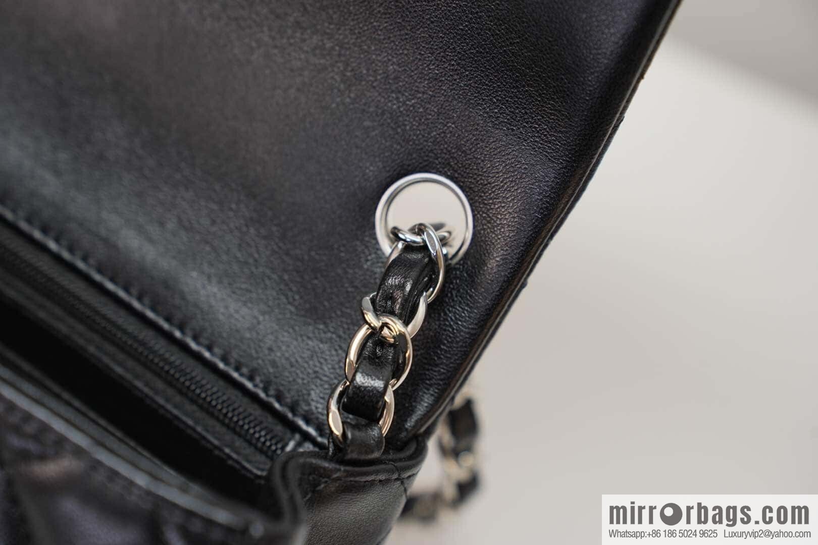 Classic Flap, Black Sheep Silver, Fatty 🔆 A01115