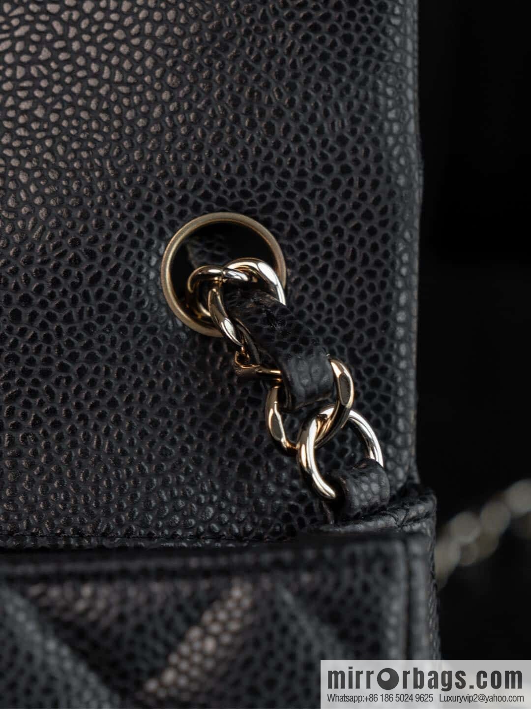 ℂ𝔽 𝗖𝗹𝗮𝘀𝘀𝗶𝗰 𝗙𝗹𝗮𝗽 | genuine leather litchi pattern black gold 🖤 A01116
