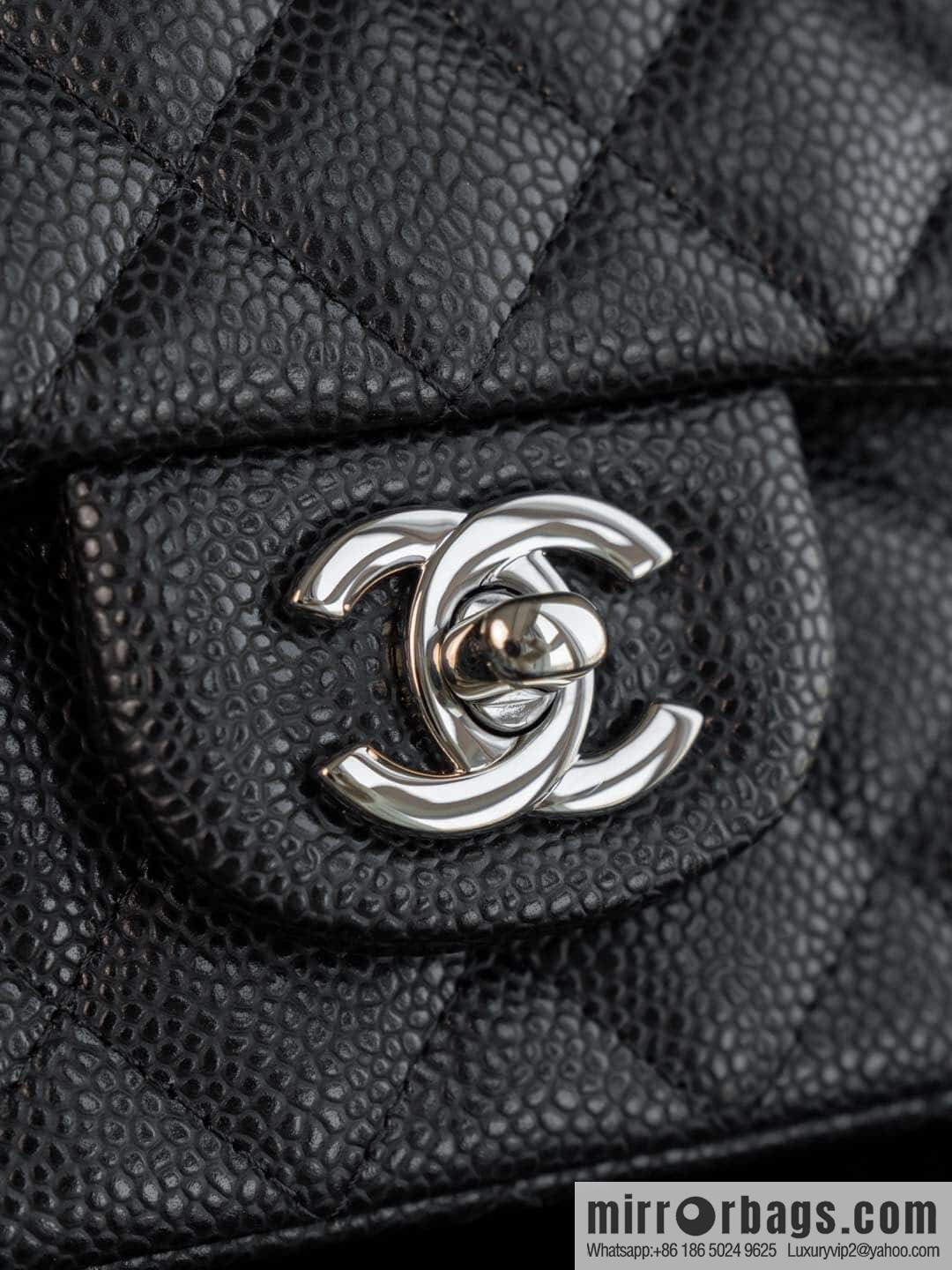 ℂ𝔽 𝗖𝗹𝗮𝘀𝘀𝗶𝗰 𝗙𝗹𝗮𝗽 | genuine leather litchi pattern black silver 🖤 A01116