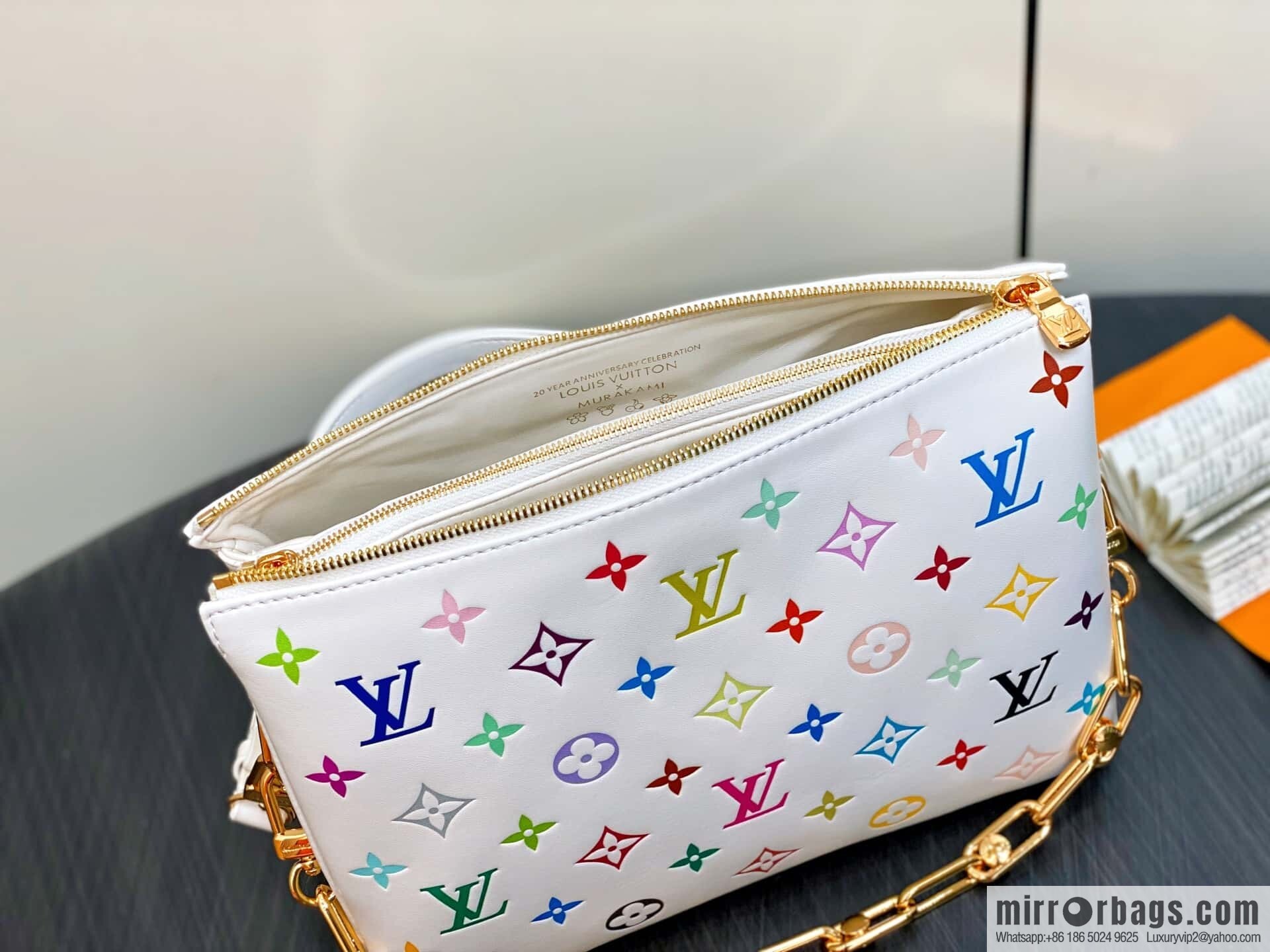 [Original order boutique] M13233 white color, full leather chain bag LV x TM COUSSIN small handbag, white/three color (Takashi Murakami)